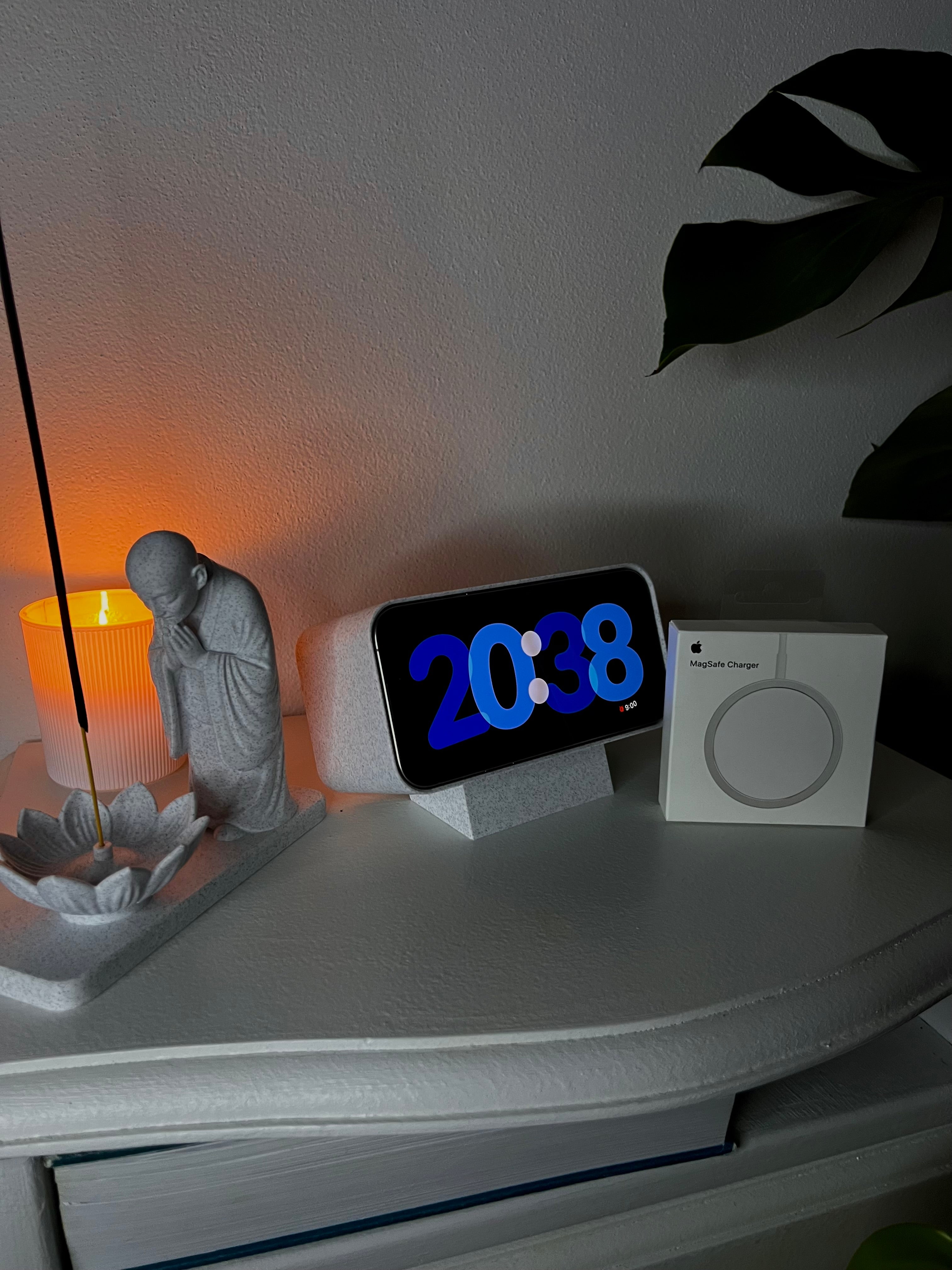 iOpraveno StandBy Dock – MagSafe stojánek s NFC pro Klidový režim