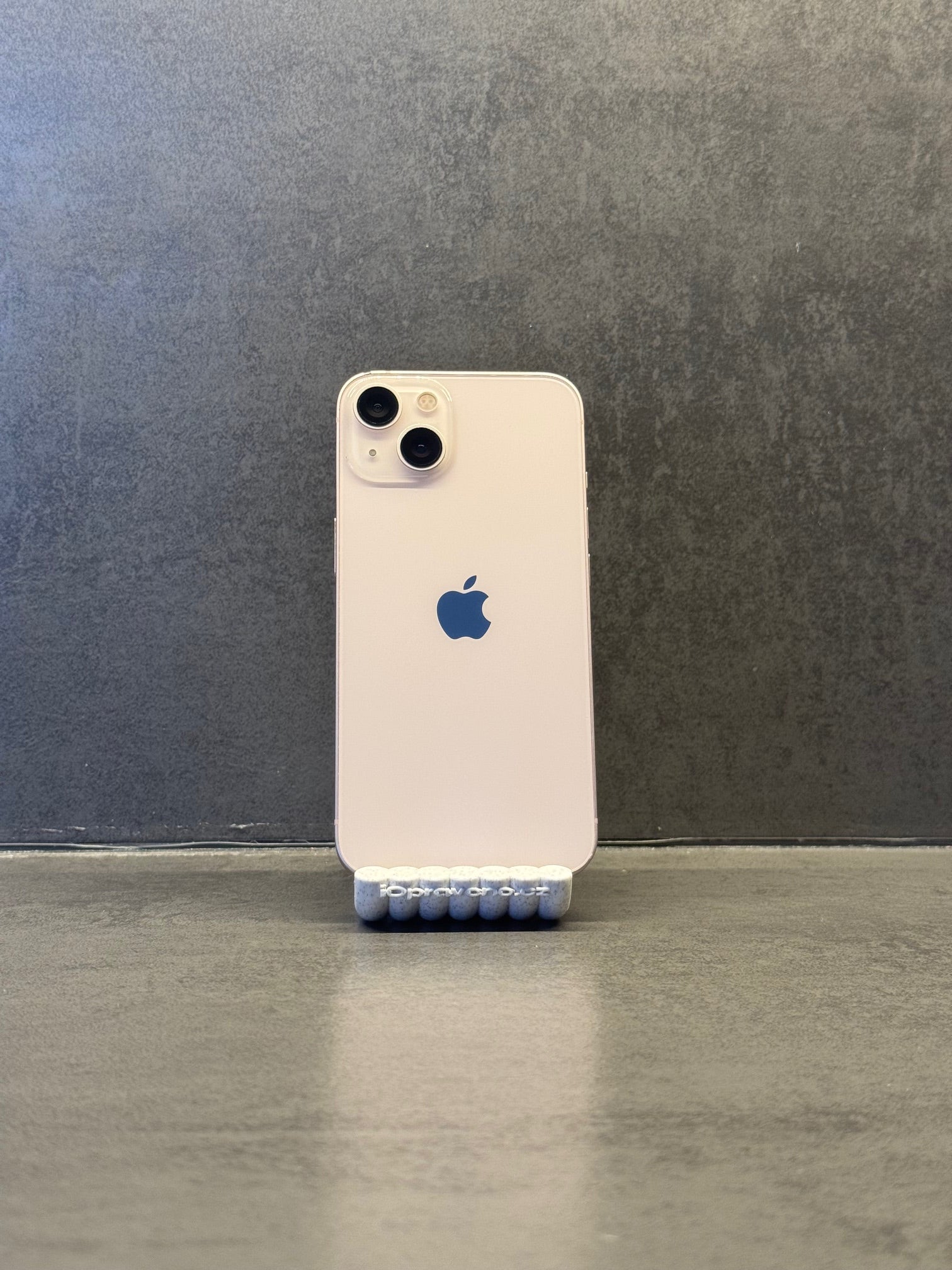 iPhone 13 128GB Růžová Velmi pěkný stav, konkrétní kus 9043, fotka 1 z 8