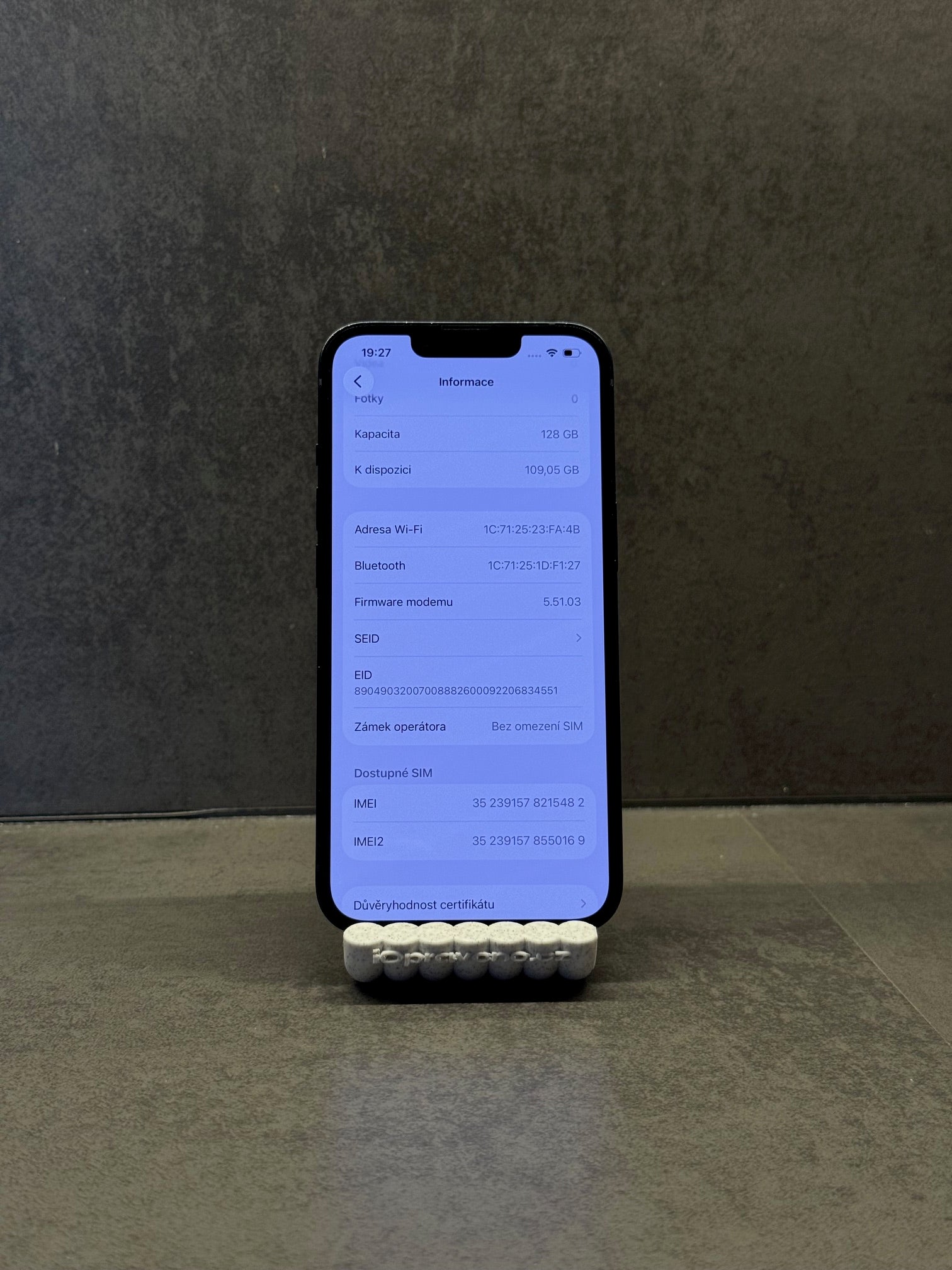 iPhone 13 128GB Temně inkoustová Výborný stav, konkrétní kus 5482, fotka 3 z 8