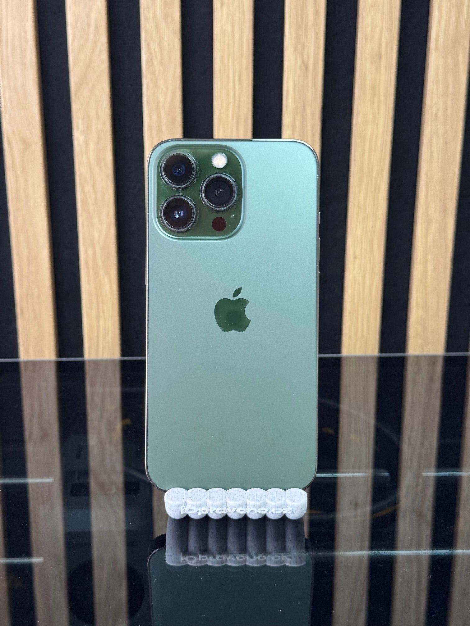iPhone 13 Pro 128GB Velmi pěkný stav, konkrétní kus 7228, fotka 4 z 11