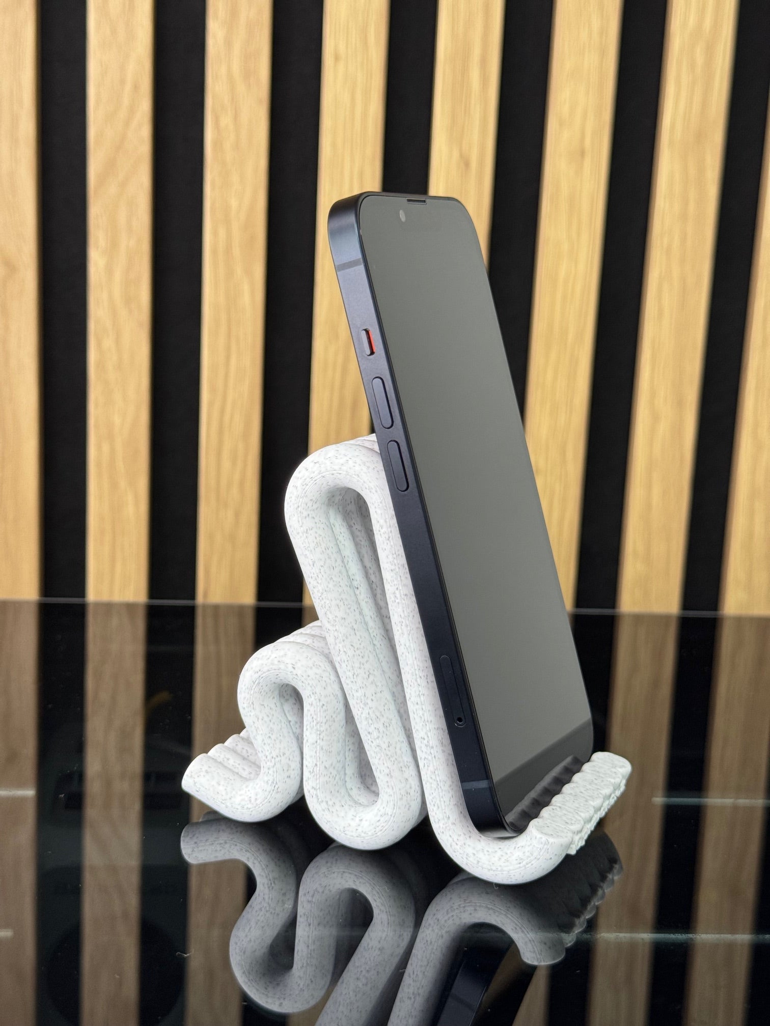 iPhone 13 128GB Jako nový, konkrétní kus 4917, fotka 4 z 10