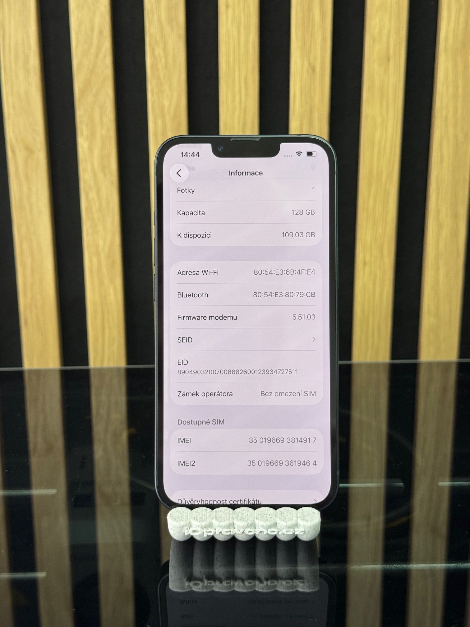 iPhone 13 128GB Jako nový, konkrétní kus 4917, fotka 6 z 10